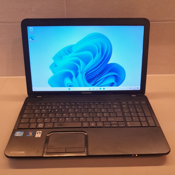 Ordinateur portable Toshiba Satellite Pro C250
